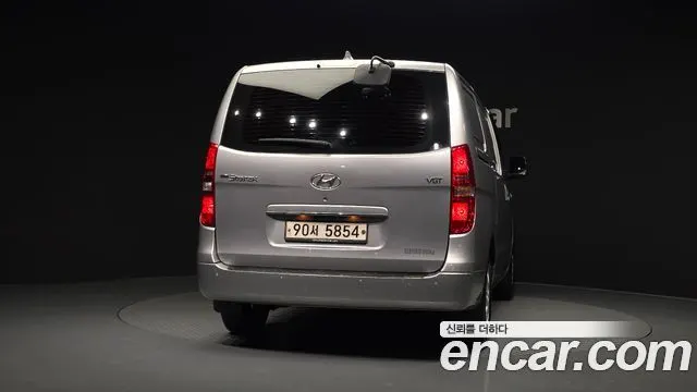 HYUNDAI GRAND STAREX 2019 — 191 509 км, серебристо-серый, Корея — под ключ — фото 4