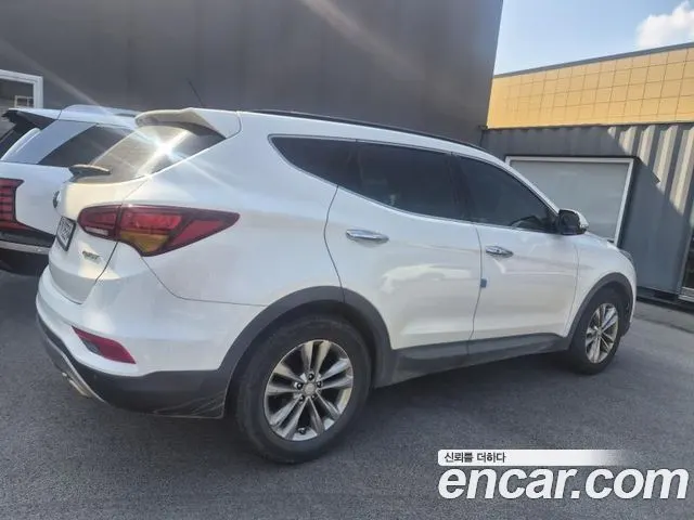 HYUNDAI SANTA FE 2016 — 187 299 км, белый, Корея — под ключ — фото 2