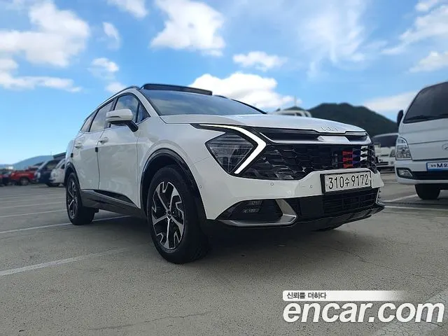 KIA SPORTAGE HYBRID 2024 — 10 523 км, белый, Корея — под ключ — фото 5