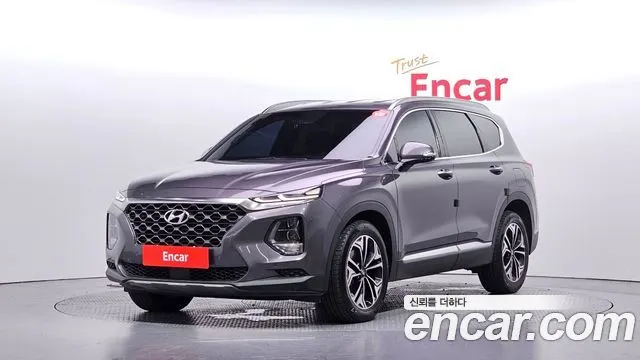 HYUNDAI SANTA FE 2019 — 135 930 км, серый, Корея — под ключ — фото 1