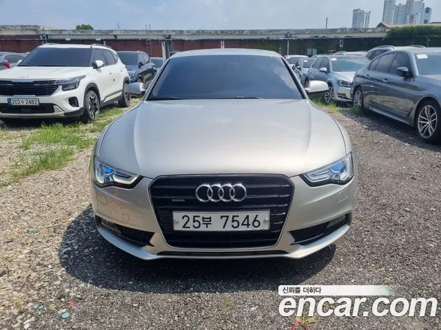 AUDI A5 2015 — 123 557 км, светло-золотистый, Корея — под ключ — фото 1