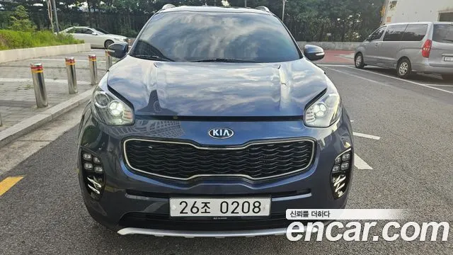 KIA SPORTAGE 2017 — 86 614 км, синий, Корея — под ключ — фото 1
