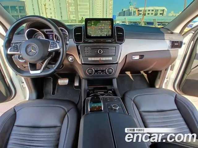 MERCEDES-BENZ GLE-CLASS W166 2017 — 184 000 км, белый, Корея — под ключ — фото 10