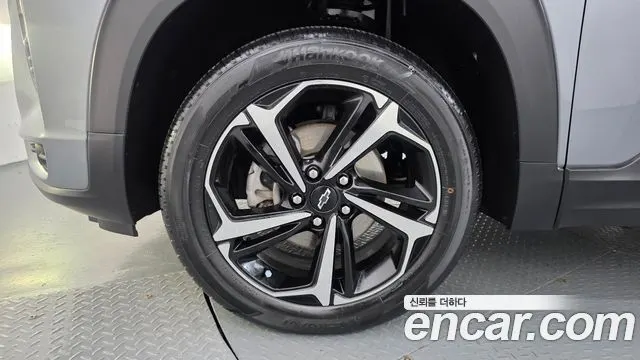 CHEVROLET TRAILBLAZER 2022 — 87 272 км, серый, Корея — под ключ — фото 5