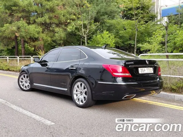 HYUNDAI EQUUS 2012 — 106 000 км, чёрный, Корея — под ключ — фото 2