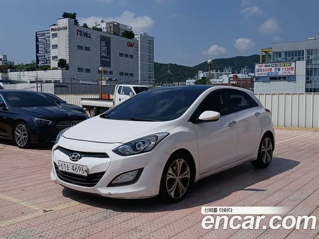 HYUNDAI I30 2012 — 152 000 км, белый, Корея — под ключ — фото 11