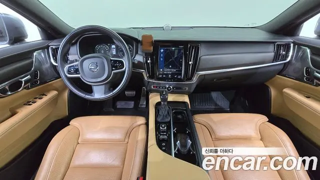 VOLVO V90 CROSS COUNTRY 2019 — 98 073 км, серый, Корея — под ключ — фото 7