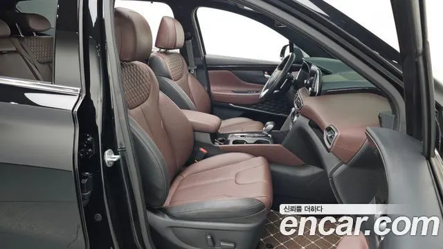 HYUNDAI SANTA FE 2019 — 106 331 км, чёрный, Корея — под ключ — фото 11