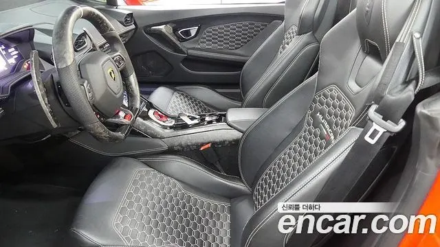 LAMBORGHINI HURACAN 2018 — 25 000 км, красный, Корея — под ключ — фото 10