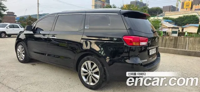 KIA CARNIVAL 2018 — 175 450 км, чёрный, Корея — под ключ — фото 2