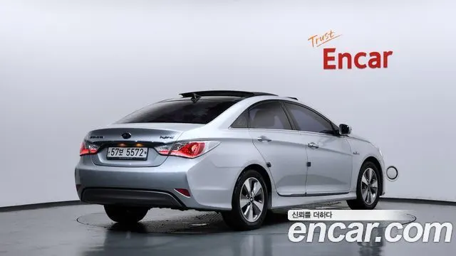 HYUNDAI SONATA HYBRID 2012 — 218 132 км, серебристый, Корея — под ключ — фото 2