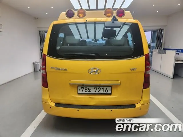 HYUNDAI GRAND STAREX 2019 — 256 035 км, жёлтый, Корея — под ключ — фото 4