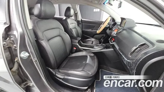 KIA SPORTAGE R 2011 — 152 903 км, серый, Корея — под ключ — фото 11