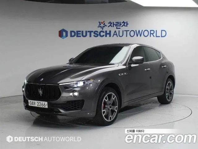 MASERATI LEVANTE 2017