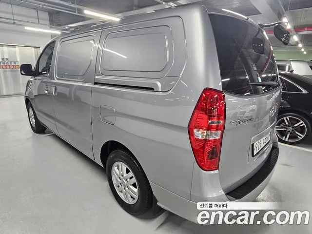 HYUNDAI GRAND STAREX 2020 — 152 473 км, серебристо-серый, Корея — под ключ — фото 6