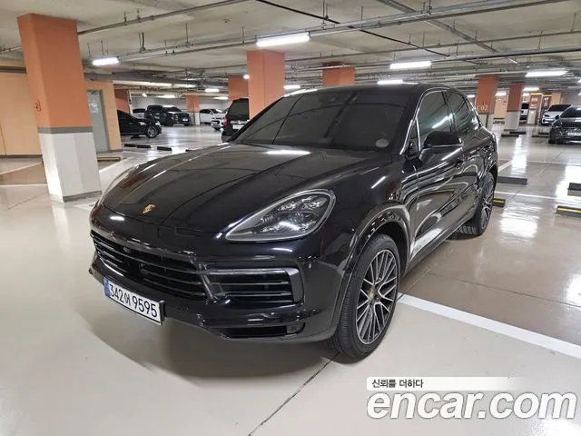 PORSCHE CAYENNE 2021 — 54 200 км, чёрный, Корея — под ключ — фото 1