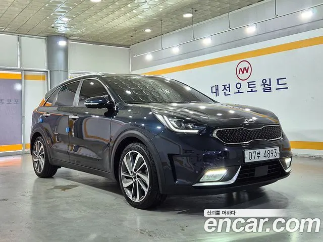 KIA NIRO 2018 — 98 939 км, синий, Корея — под ключ — фото 1