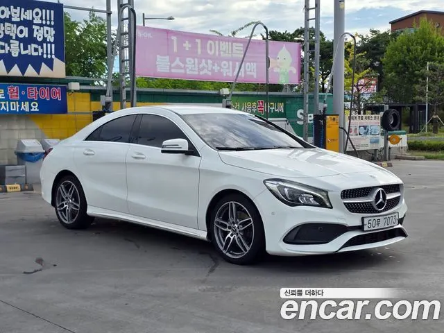 MERCEDES-BENZ CLA-CLASS C117 2018 — 106 000 км, белый, Корея — под ключ — фото 1