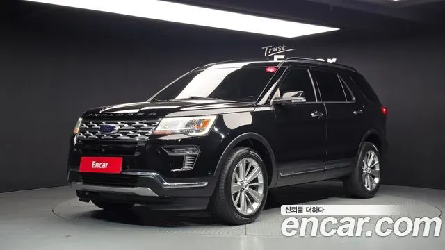 FORD EXPLORER 2019 — 141 321 км, чёрный, Корея — под ключ — фото 1