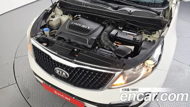 KIA SPORTAGE R 2014 — 128 020 км, белый, Корея — под ключ — фото 6