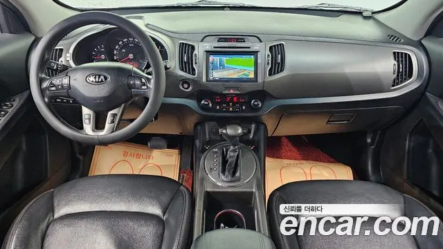 KIA SPORTAGE R 2014 — 128 020 км, белый, Корея — под ключ — фото 7