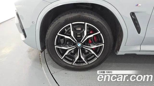 BMW X4 2023 — 32 280 км, светло-серебристый, Корея — под ключ — фото 5
