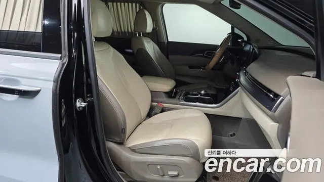KIA CARNIVAL 2021 — 92 315 км, светло-серебристый, Корея — под ключ — фото 11