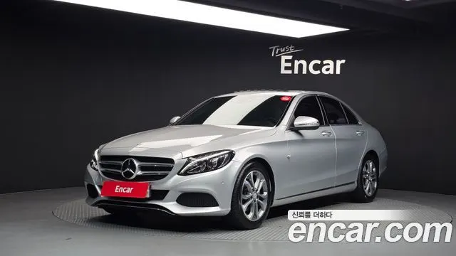MERCEDES-BENZ C-CLASS W205 2016 — 178 204 км, серебристый, Корея — под ключ — фото 1