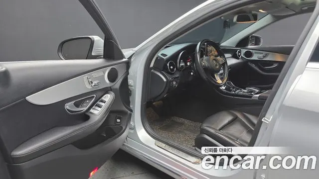 MERCEDES-BENZ C-CLASS W205 2016 — 178 204 км, серебристый, Корея — под ключ — фото 10