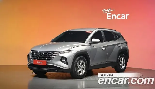 HYUNDAI TUCSON 2023 — 10 315 км, серебристо-серый, Корея — под ключ — фото 2