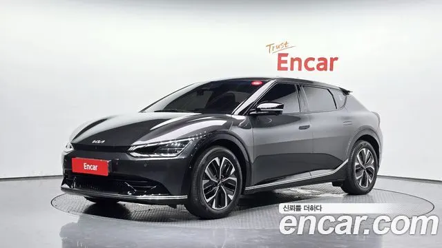 KIA EV6 2022 — 167 402 км, серый, Корея — под ключ — фото 1
