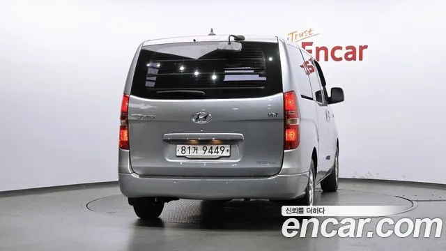 HYUNDAI GRAND STAREX 2015 — 98 545 км, серебристо-серый, Корея — под ключ — фото 4