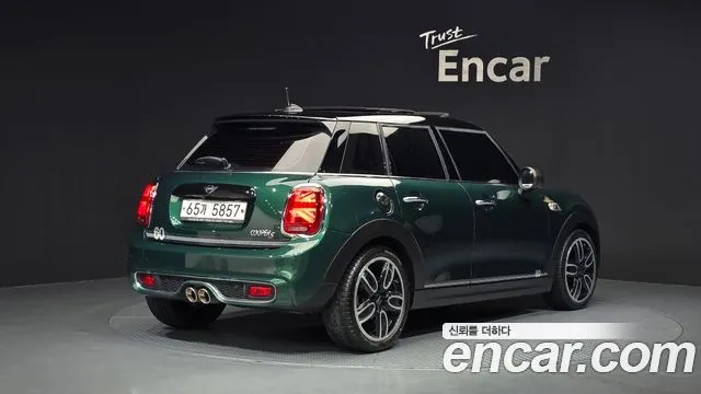 MINI COOPER S 2019 — 82 426 км, бирюзовый, Корея — под ключ — фото 2