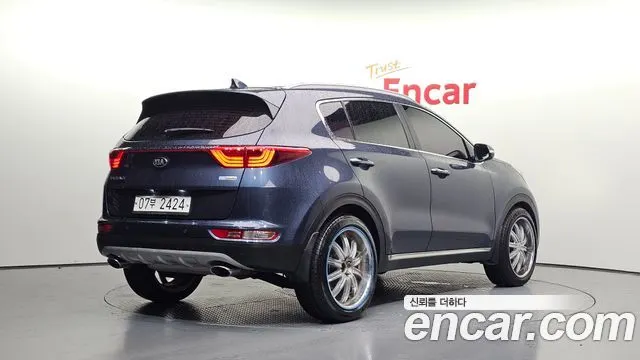 KIA SPORTAGE 2018 — 46 230 км, синий, Корея — под ключ — фото 2