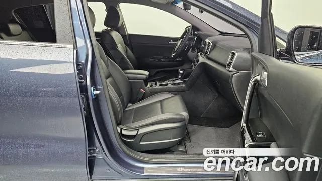 KIA SPORTAGE 2018 — 46 230 км, синий, Корея — под ключ — фото 11