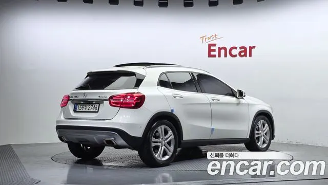 MERCEDES-BENZ GLA-CLASS X156 2017 — 107 433 км, белый, Корея — под ключ — фото 2