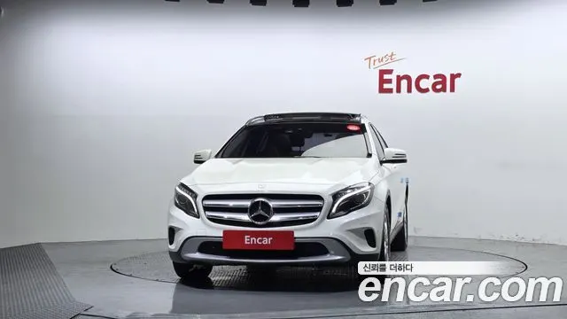 MERCEDES-BENZ GLA-CLASS X156 2017 — 107 433 км, белый, Корея — под ключ — фото 3