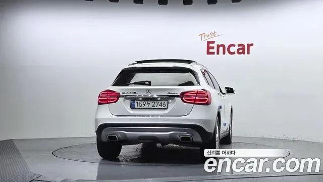 MERCEDES-BENZ GLA-CLASS X156 2017 — 107 433 км, белый, Корея — под ключ — фото 4