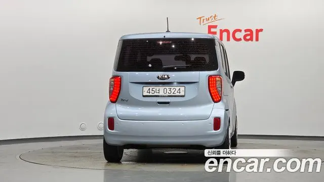 KIA RAY 2016 — 113 880 км, светло-серебристый, Корея — под ключ — фото 4