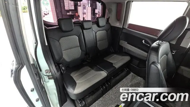 KIA RAY 2018 — 122 904 км, светло-серебристый, Корея — под ключ — фото 12