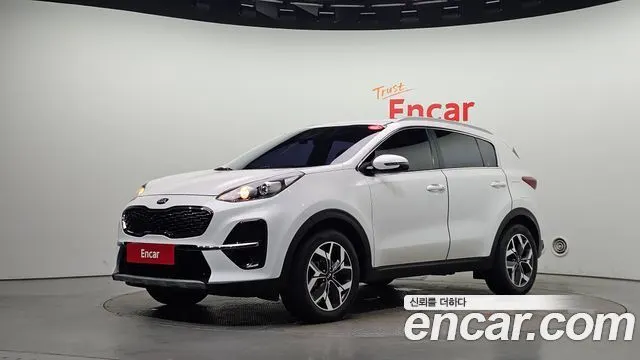 KIA SPORTAGE THE BOLD 2019 — 73 553 км, белый, Корея — под ключ — фото 1