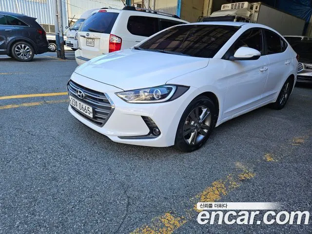 HYUNDAI AVANTE 2016 — 236 800 км, белый, Корея — под ключ — фото 11