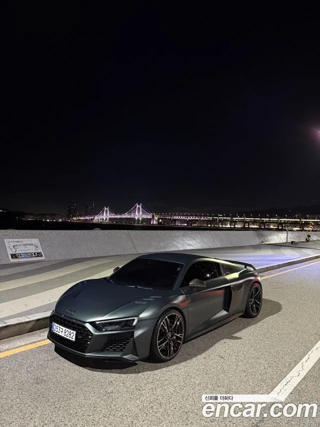 AUDI R8 2017 — 59 500 км, тёмно-зелёный, Корея — под ключ — фото 10
