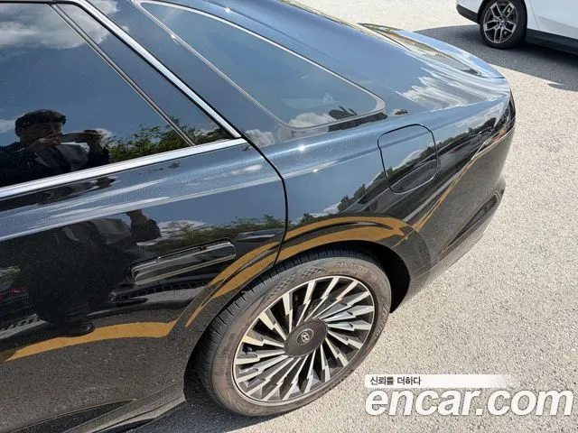 HYUNDAI GRANDEUR HYBRID 2025 — 22 400 км, чёрный, Корея — под ключ — фото 4