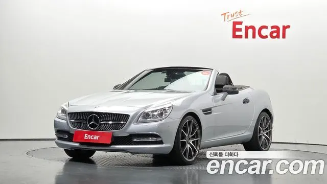 MERCEDES-BENZ SLK-CLASS 2012 — 134 154 км, серебристый, Корея — под ключ — фото 1