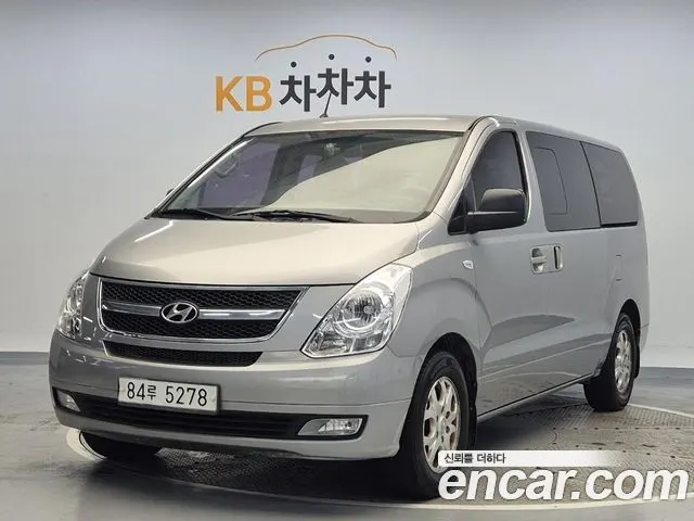 HYUNDAI GRAND STAREX 2016 — 156 828 км, серебристый, Корея — под ключ — фото 12