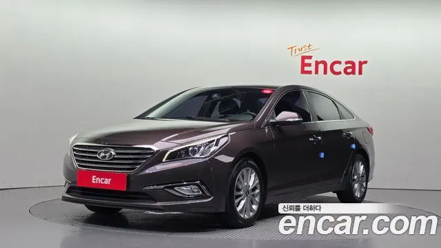 HYUNDAI SONATA 2016 — 101 550 км, коричневый, Корея — под ключ — фото 1