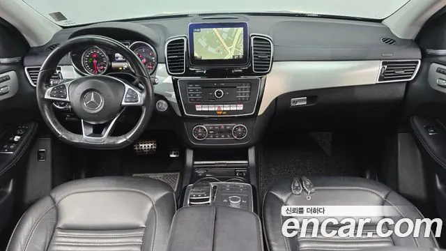 MERCEDES-BENZ GLE-CLASS W166 2017 — 58 875 км, чёрный, Корея — под ключ — фото 7
