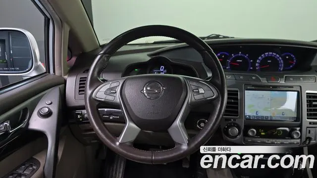 KGM KORANDO TURISMO 2016 — 158 349 км, серебристо-серый, Корея — под ключ — фото 12