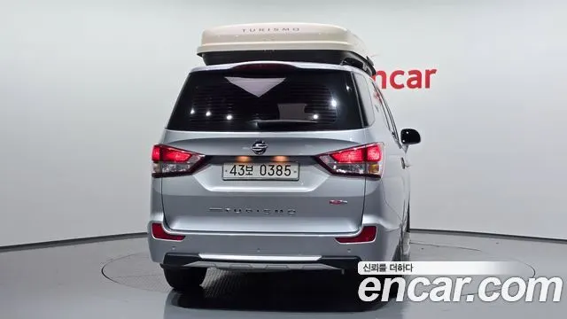 KGM KORANDO TURISMO 2016 — 158 349 км, серебристо-серый, Корея — под ключ — фото 4